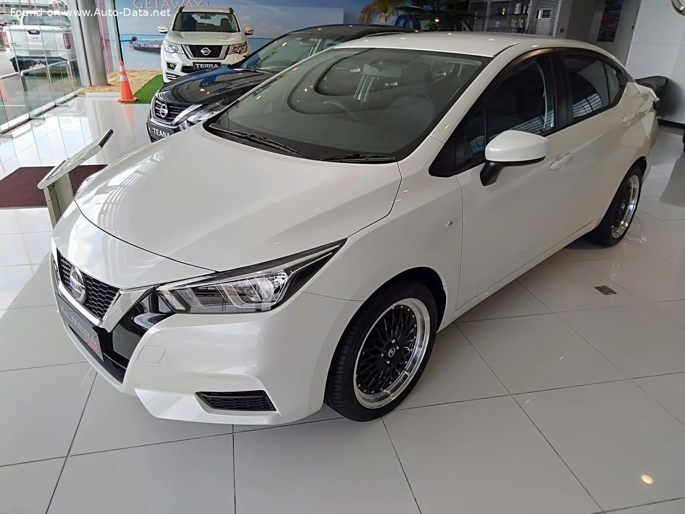 Nissan Almera 1.0 Turbo (100 Hp) CVT2019 - thumbnail 10