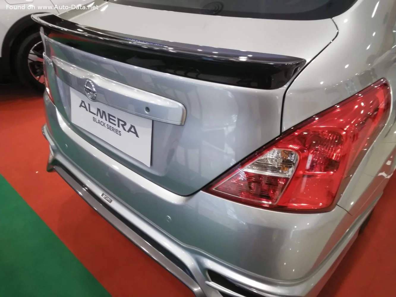 Nissan Almera 1.2i (79 Hp)2015 - 2018 thumbnail 7