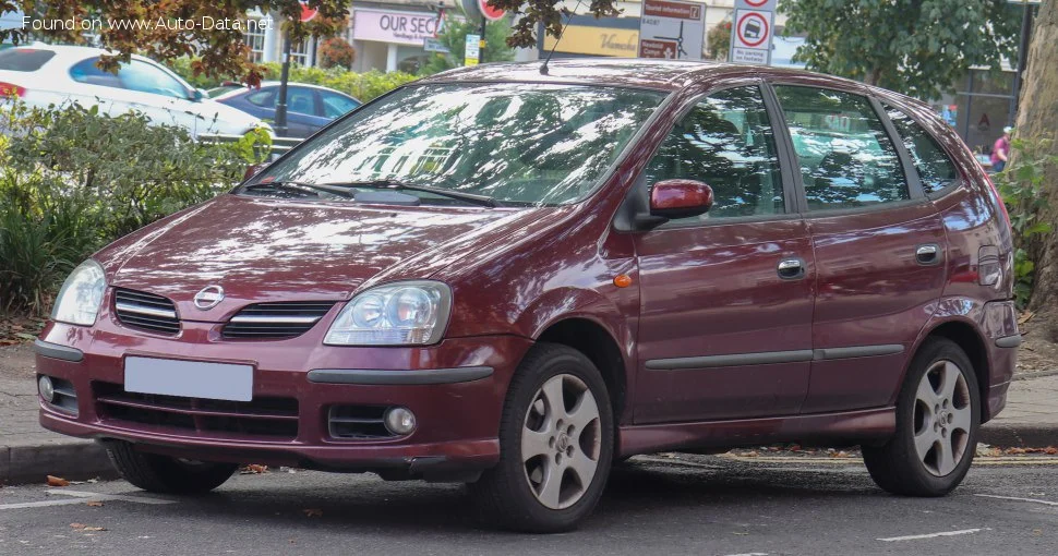 Nissan Almera Nissan Almera Tino (facelift 2003)