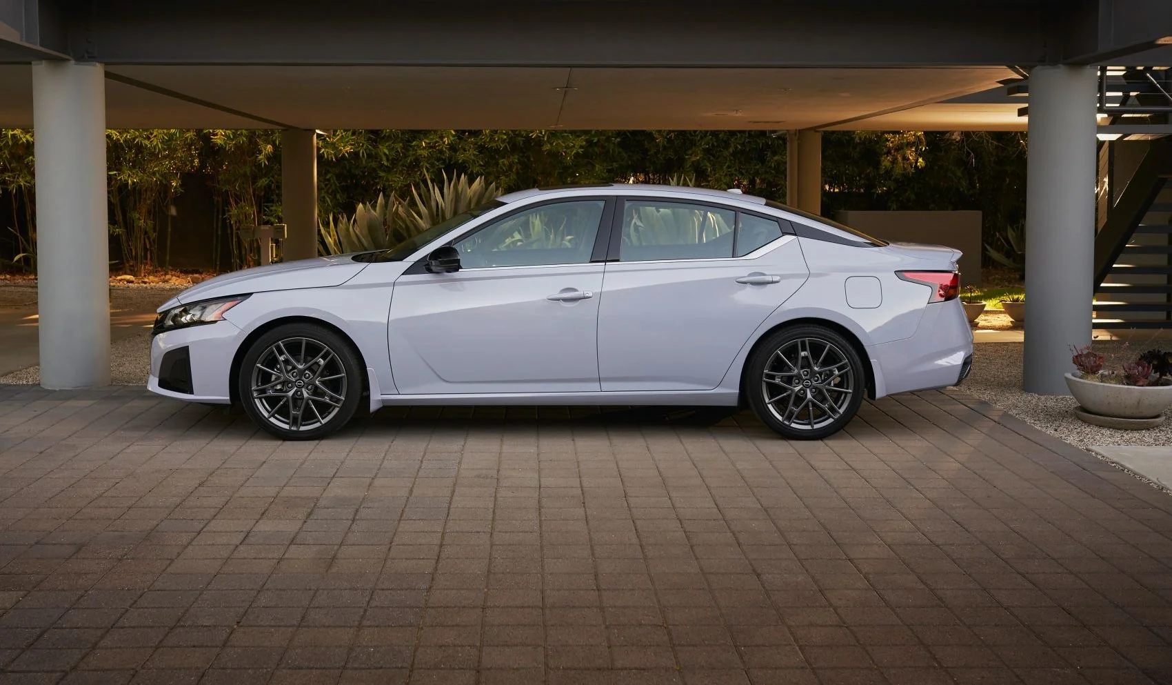 Nissan Altima 2.0 VC-Turbo (236 Hp) Xtronic2022 - thumbnail 11