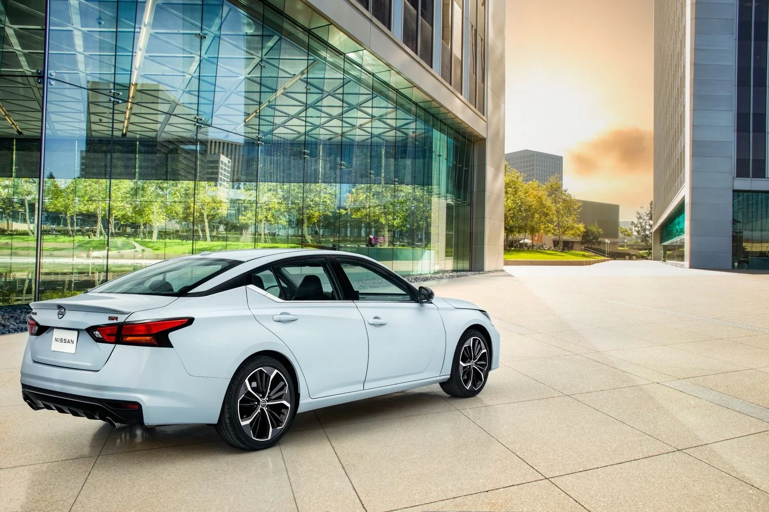 Nissan Altima 2.0 VC-Turbo (236 Hp) Xtronic2022 - thumbnail 18