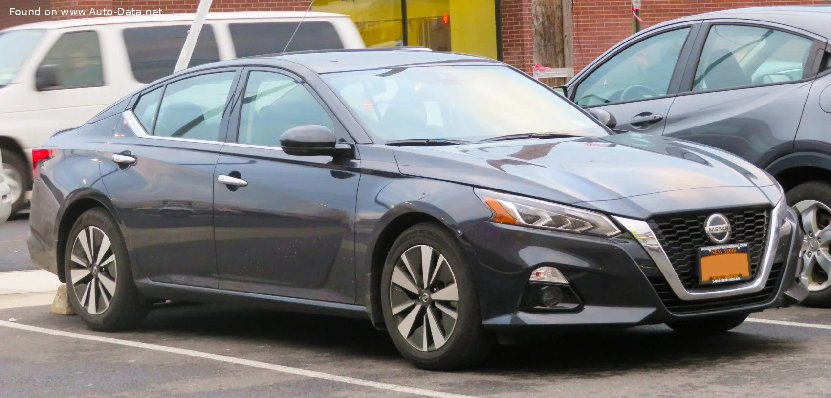 Nissan Altima 2.0 (248 Hp) CVT2018 - 2022 - 1