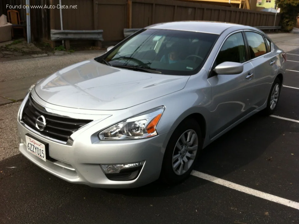 Nissan Altima 2.5 (182 Hp) CVT2012 - 2015 - 1