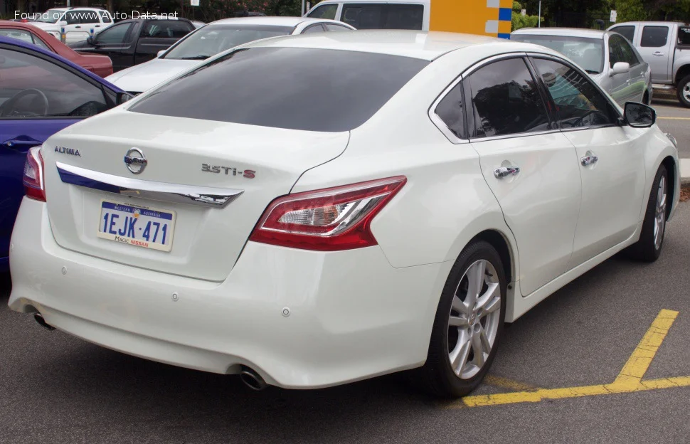 Nissan Altima 2.5 (182 Hp) CVT2012 - 2015 thumbnail 3