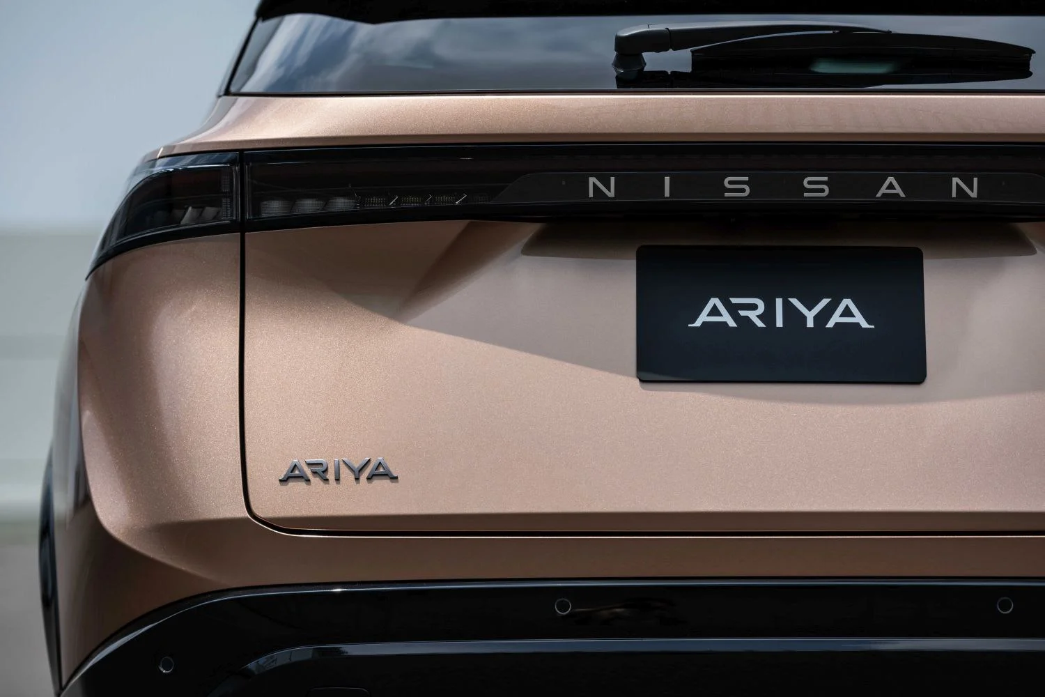 Nissan Ariya 65 kWh (218 Hp)2021 - thumbnail 5