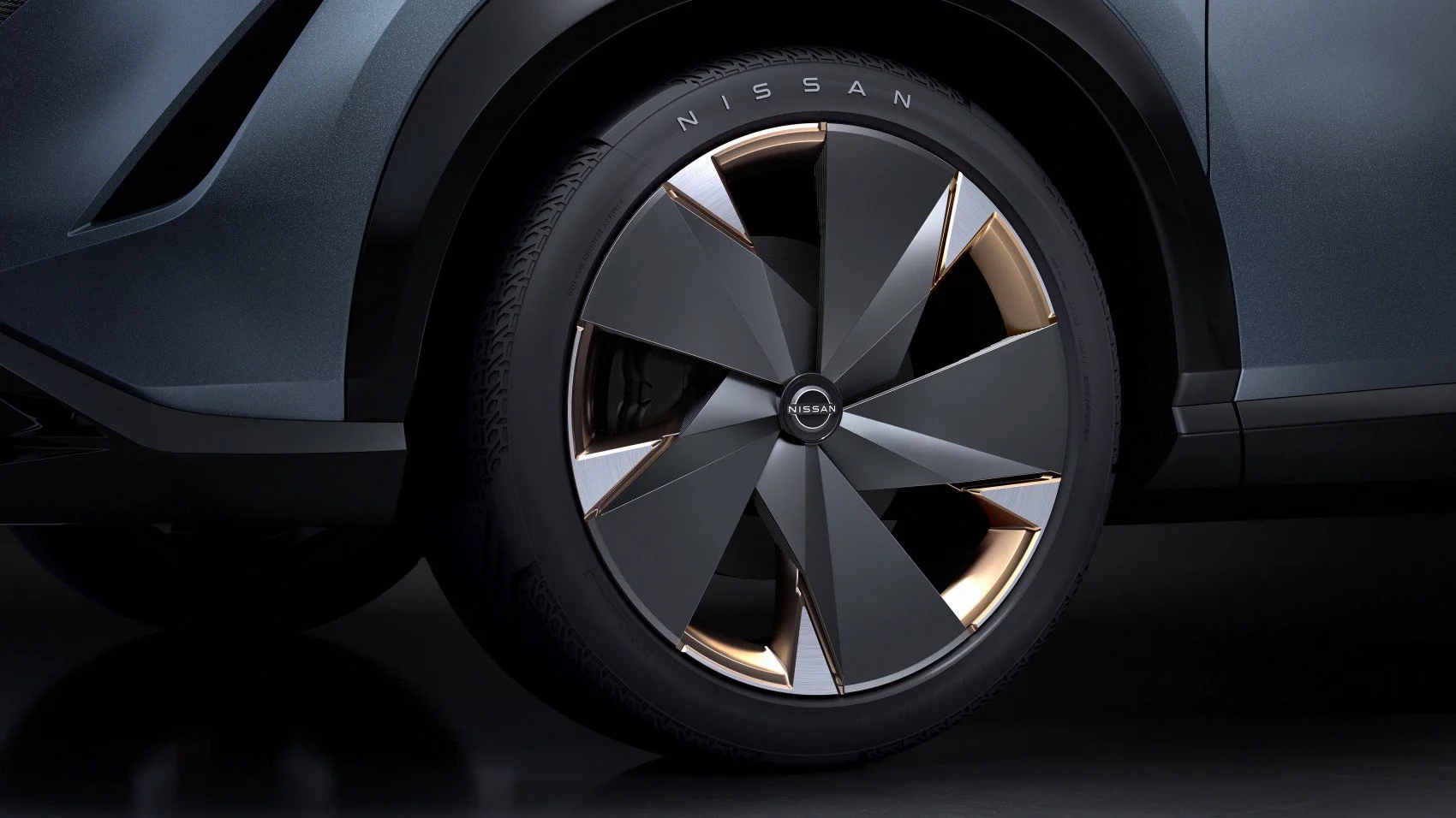 Nissan Ariya Nissan Ariya Concept thumbnail 11