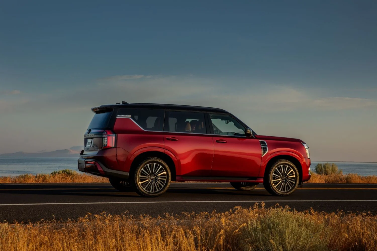 Nissan Armada 3.5 V6 (425 Hp) 4WD Automatic2024 - thumbnail 7
