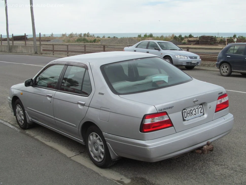 Nissan Bluebird 1.8 Eprise (125 Hp)1998 - 2001 thumbnail 2