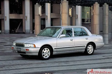 Nissan Crew 2.0 i 12V (130 Hp)1994 - 1998 thumbnail 4