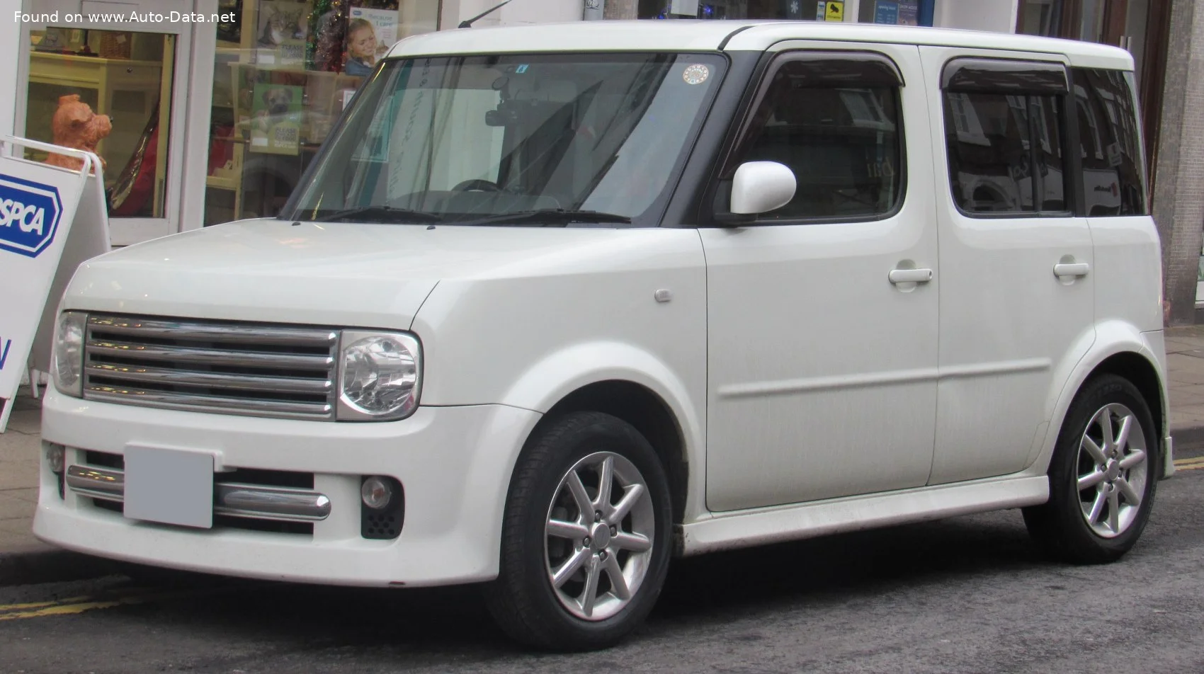 Nissan Cube 1.4 i (98 Hp)2002 - 2008 thumbnail 3