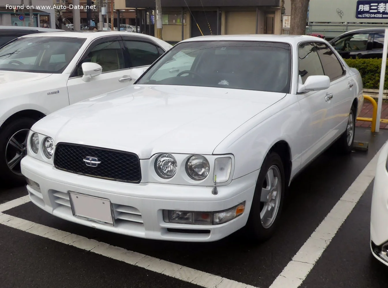 Nissan Gloria 3.0 i V6 (160 Hp)1995 - 1999 - 1