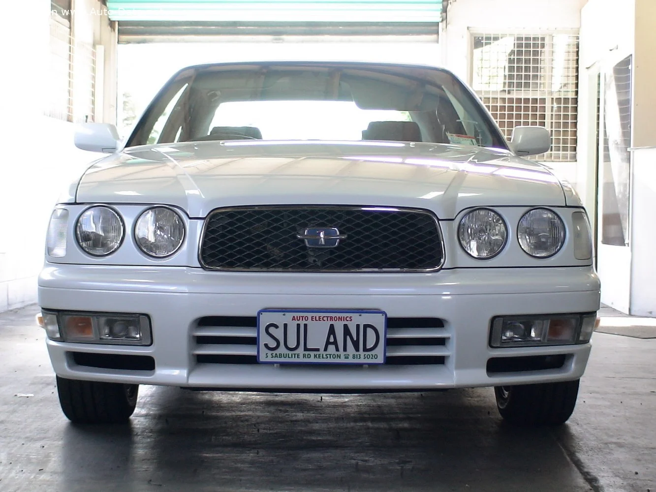 Nissan Gloria 3.0 i V6 (160 Hp)1995 - 1999 thumbnail 3