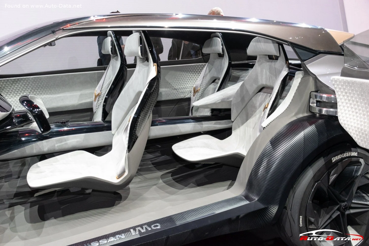 Nissan IMQ Nissan IMQ Concept thumbnail 9