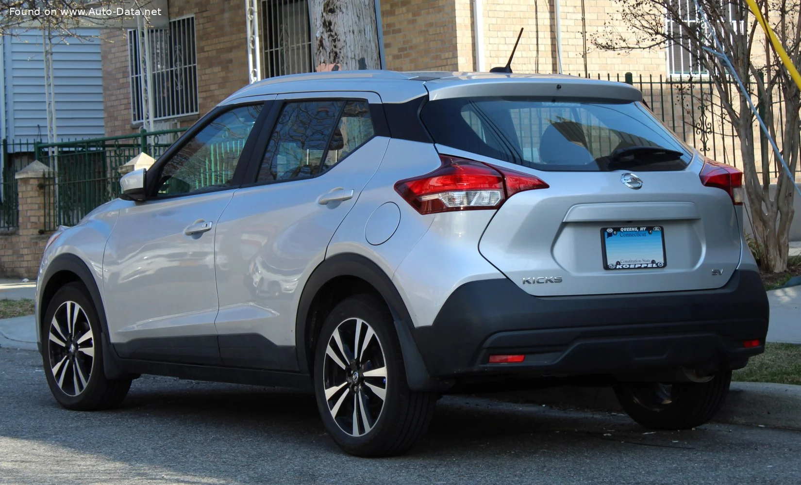 Nissan Kicks 1.6 (122 Hp) Xtronic2018 - 2020 thumbnail 2