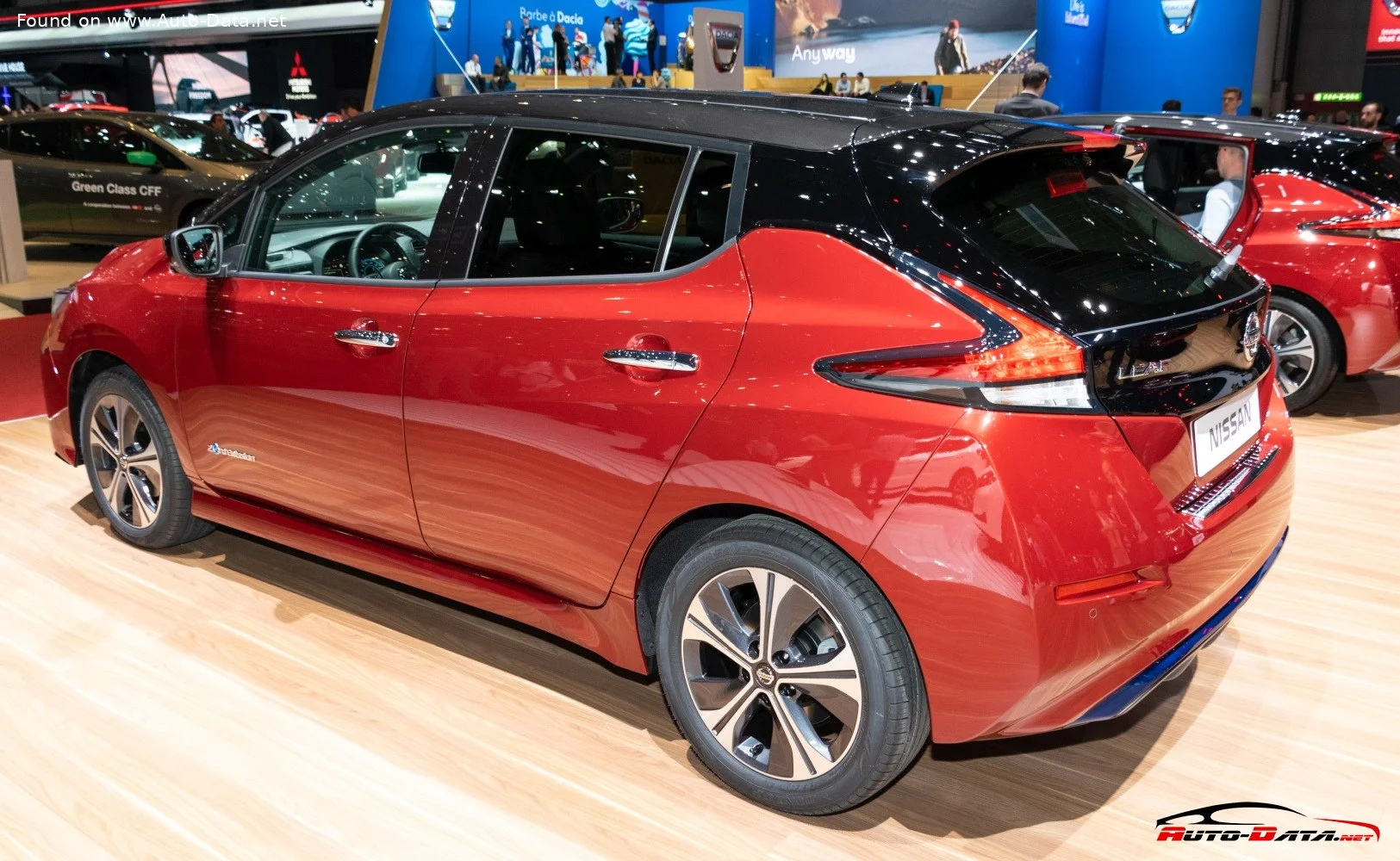 Nissan Leaf 40 kWh (150 Hp)2017 - 2025 thumbnail 14