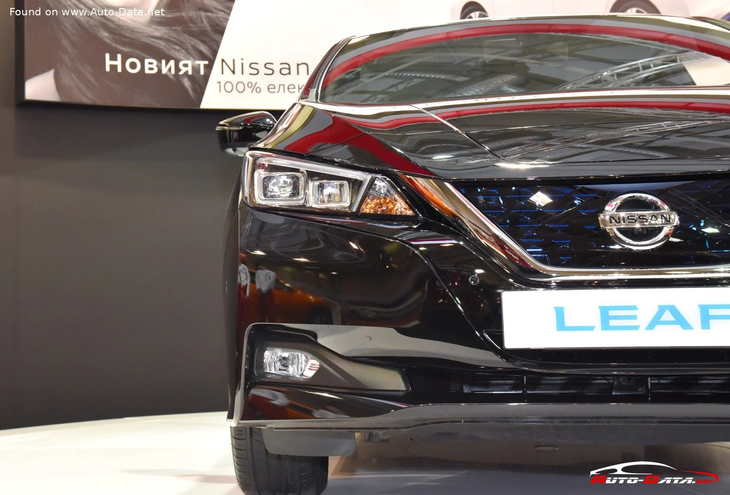 Nissan Leaf 40 kWh (150 Hp)2017 - 2025 thumbnail 4