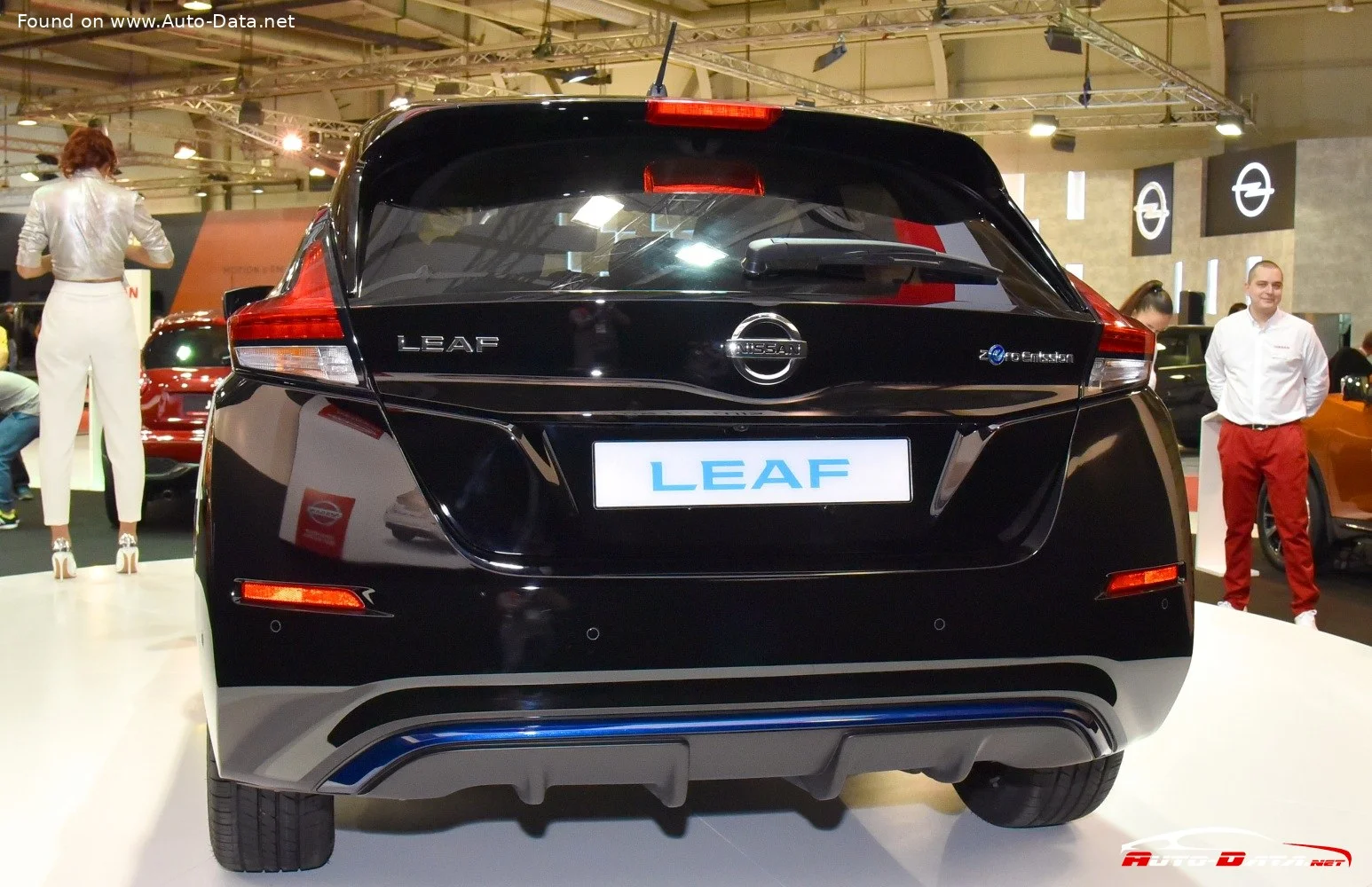 Nissan Leaf 40 kWh (150 Hp)2017 - 2025 thumbnail 8
