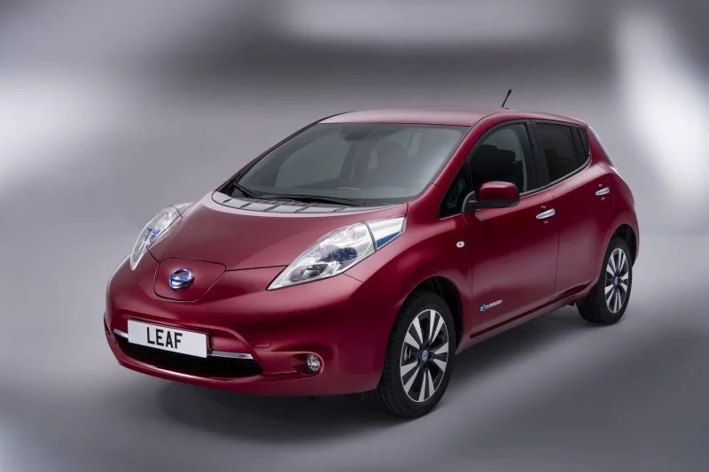 Nissan Leaf 24 kWh (109 Hp)2010 - 2012 - 1