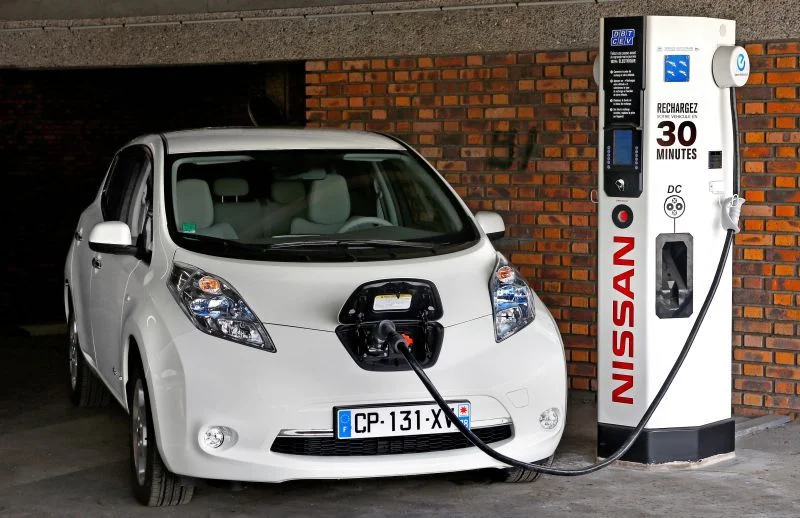 Nissan Leaf 24 kWh (109 Hp)2010 - 2012 thumbnail 6