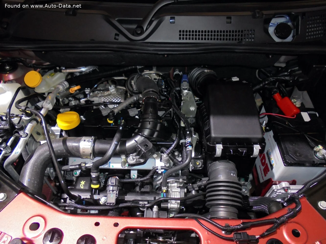 Nissan Magnite 1.0 (72 Hp)2020 - 2024 thumbnail 5