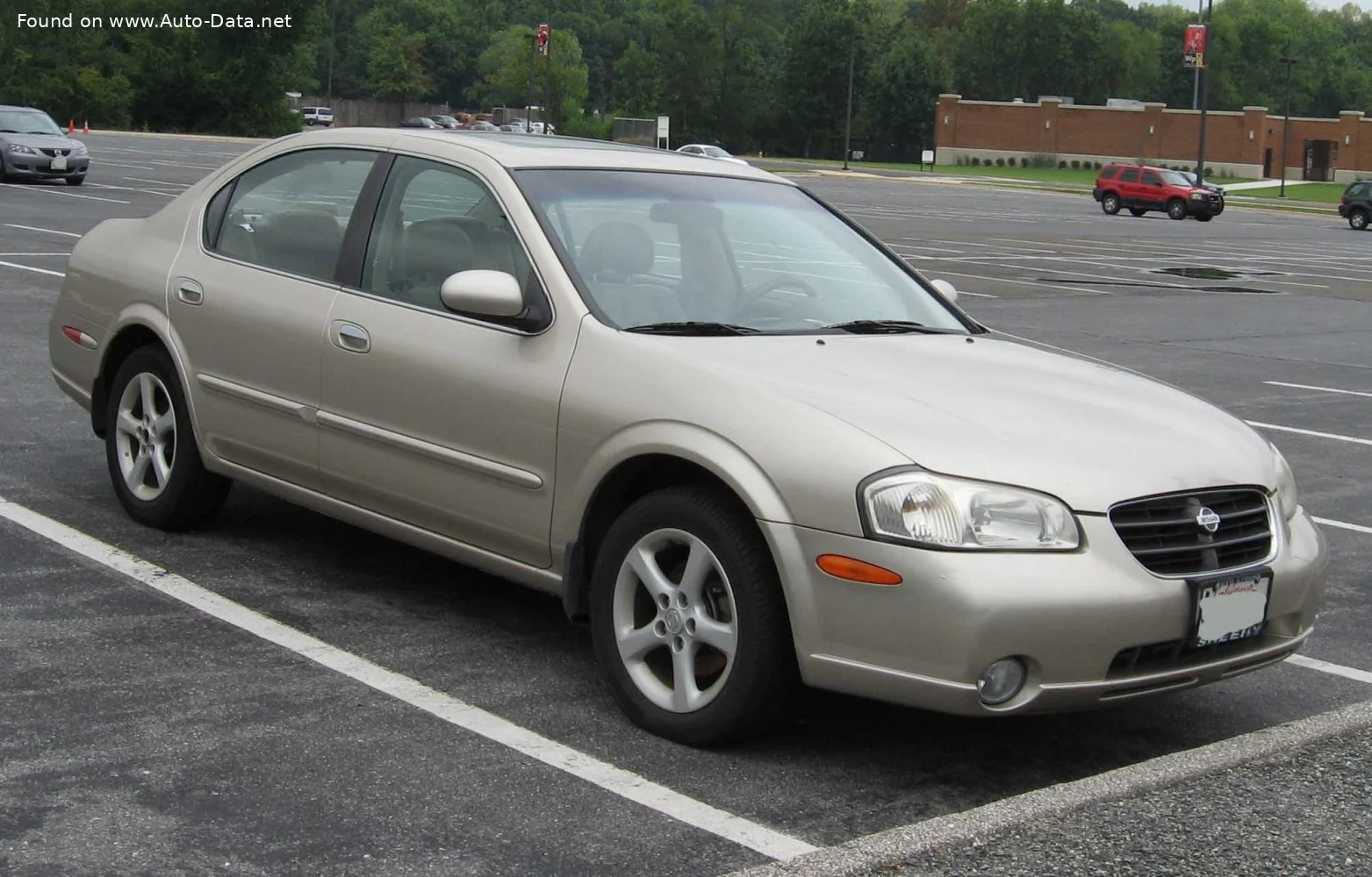 Nissan Maxima 2.0 V6 24V (140 Hp)2000 - 2004 thumbnail 2