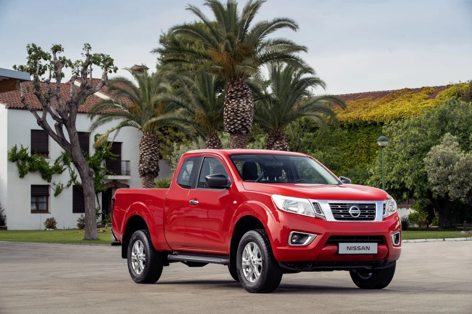 Nissan Navara 2.3 dCi (163 Hp) 4WD2019 - - 1
