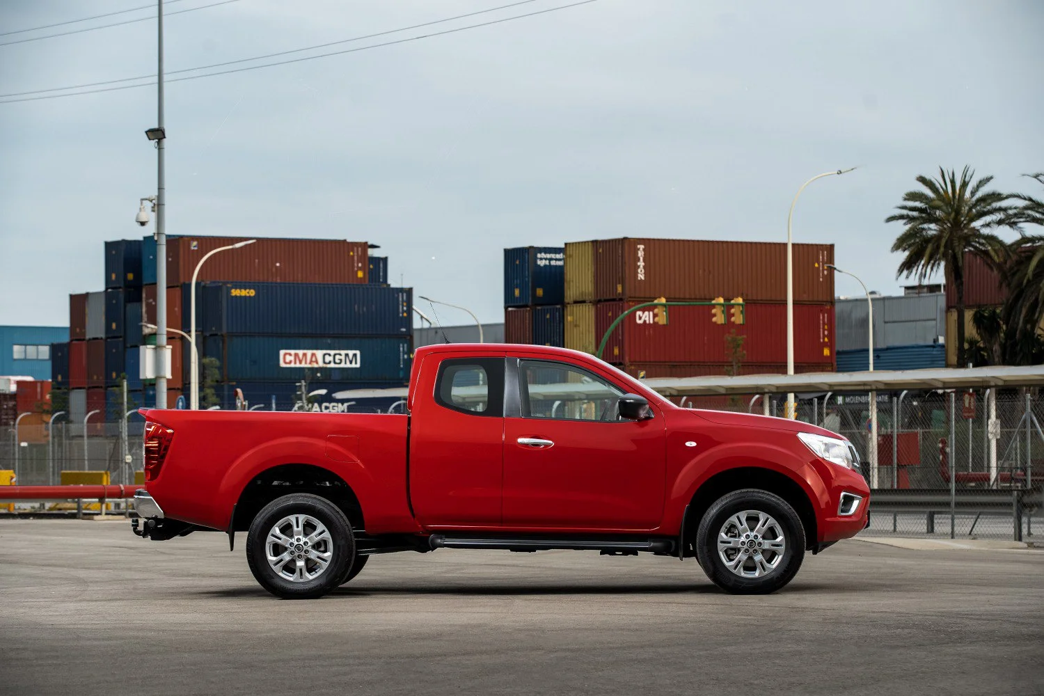Nissan Navara 2.3 dCi (163 Hp) 4WD2019 - thumbnail 2