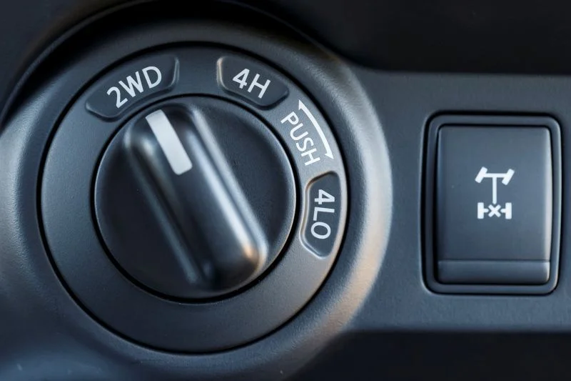 Nissan Navara 2.3 dCi (160 Hp) AWD2015 - 2019 thumbnail 15