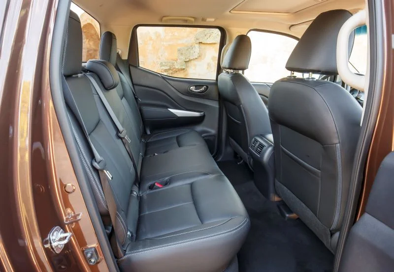 Nissan Navara 2.3 dCi (160 Hp) AWD2015 - 2019 thumbnail 4