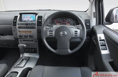 Nissan Navara 2.5 dCi (190 Hp)2010 - 2015 thumbnail 13