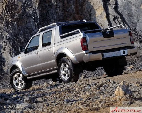 Nissan Navara 2.4 Double Cab 4WD (148 Hp)1998 - 2004 thumbnail 10
