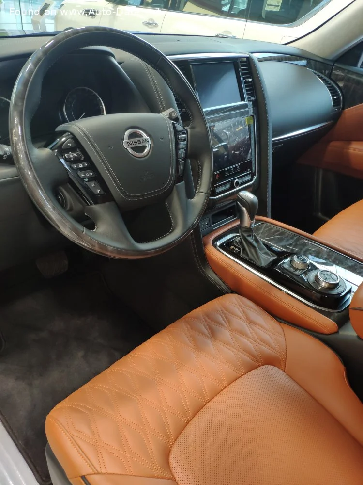 Nissan Patrol 4.0 V6 (275 Hp) 4x4 Automatic2019 - 2024 thumbnail 5