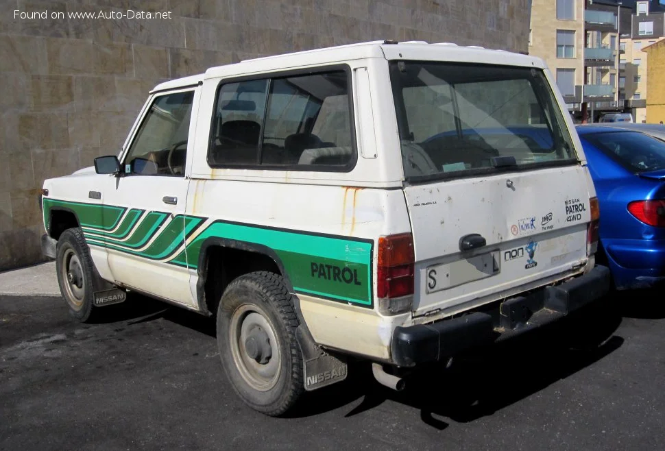 Nissan Patrol 2.8 (K160) (120 Hp)1980 - 1988 thumbnail 2