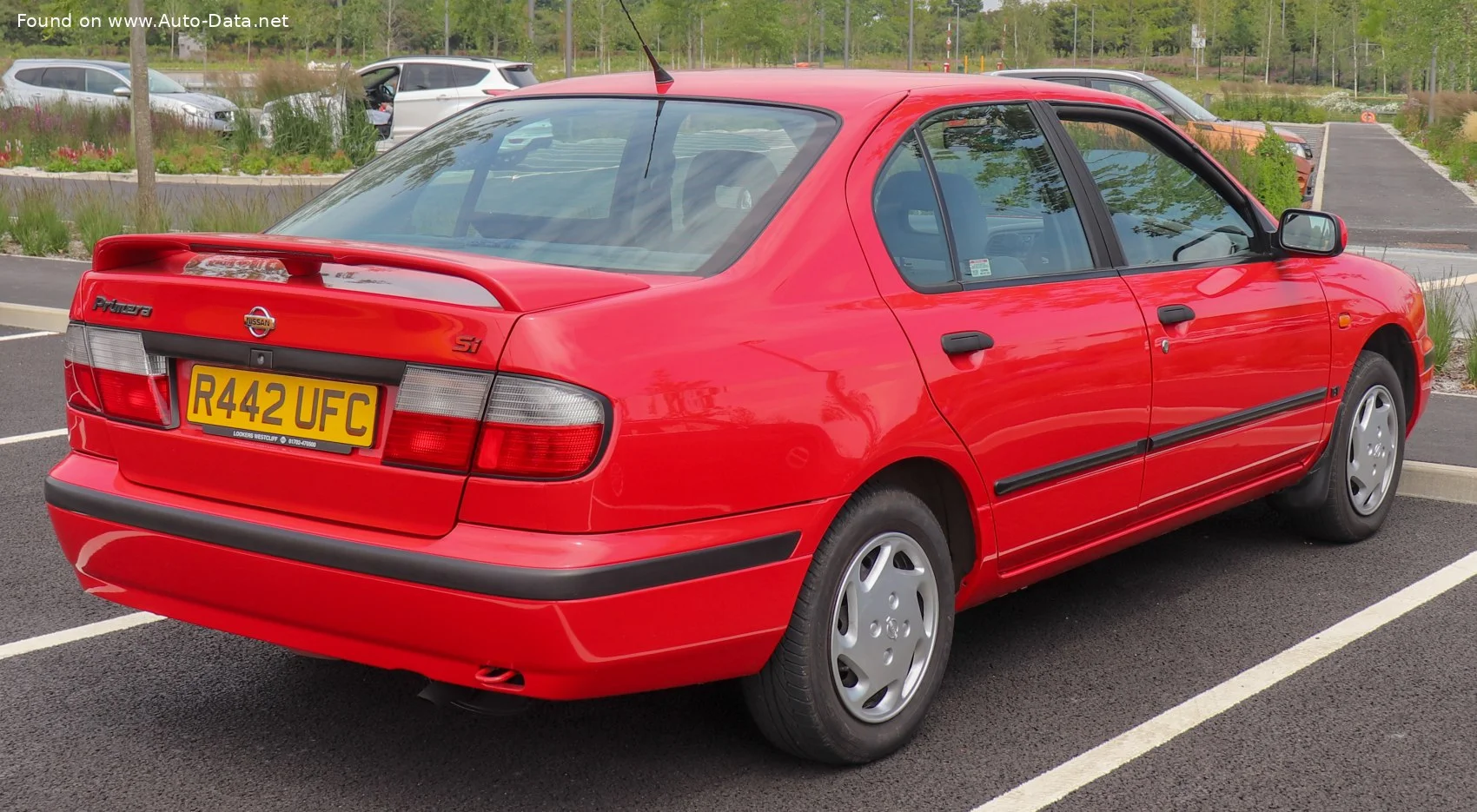 Nissan Primera 1.6 16V (90 Hp)1996 - 2000 thumbnail 3