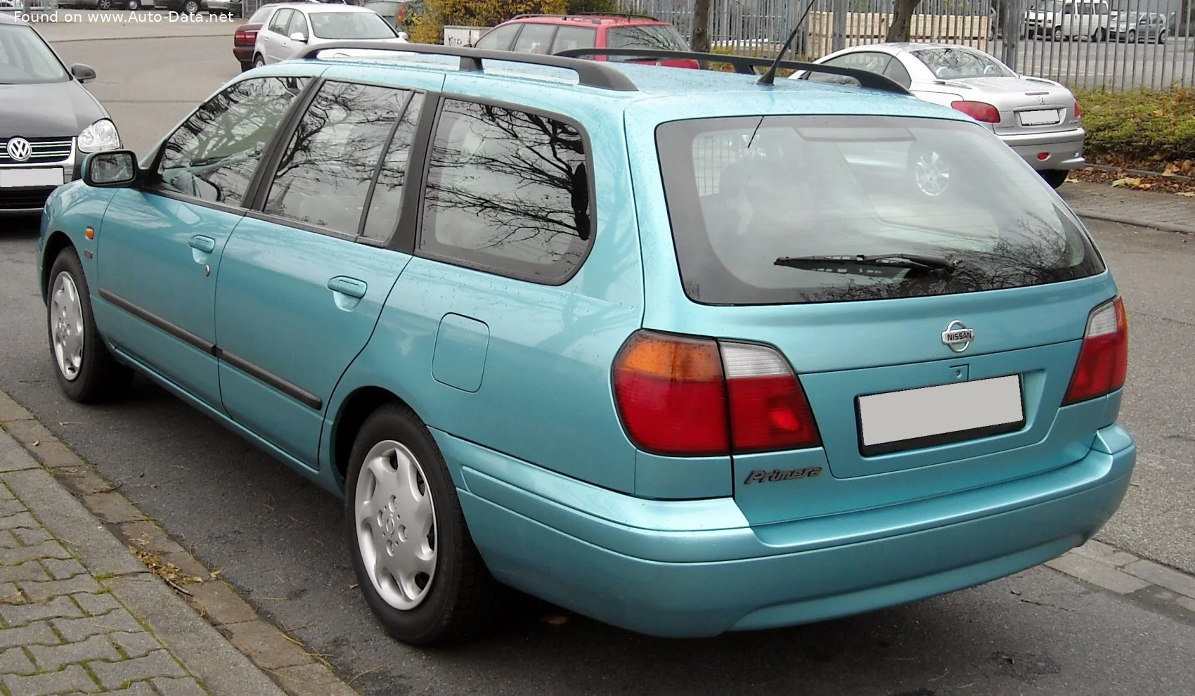 Nissan Primera 1.6 16V (90 Hp)1998 - 2000 thumbnail 4