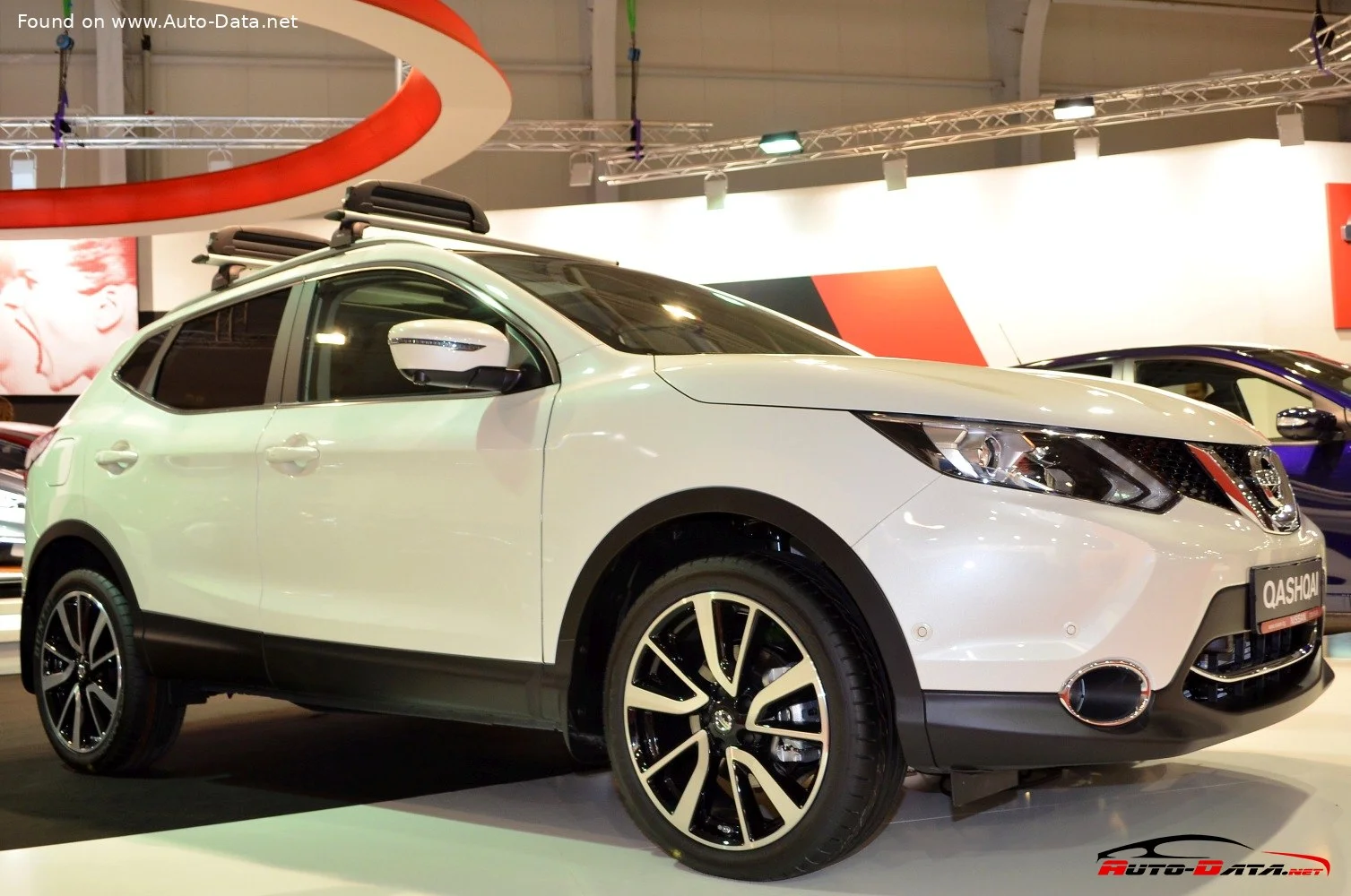 Nissan Qashqai 1.2 DiG-T (115 Hp)2013 - 2017 thumbnail 2