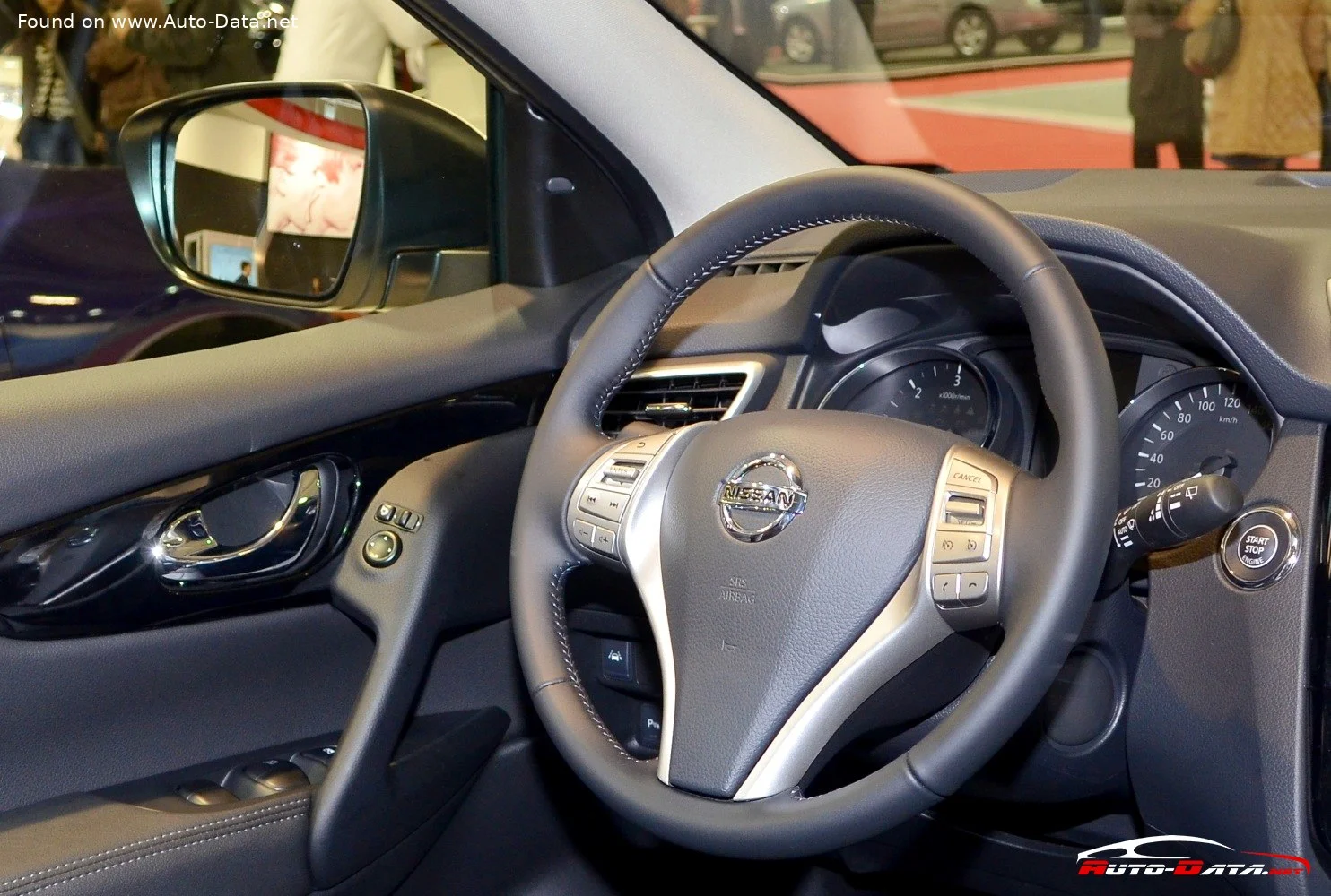 Nissan Qashqai 1.2 DiG-T (115 Hp)2013 - 2017 thumbnail 10