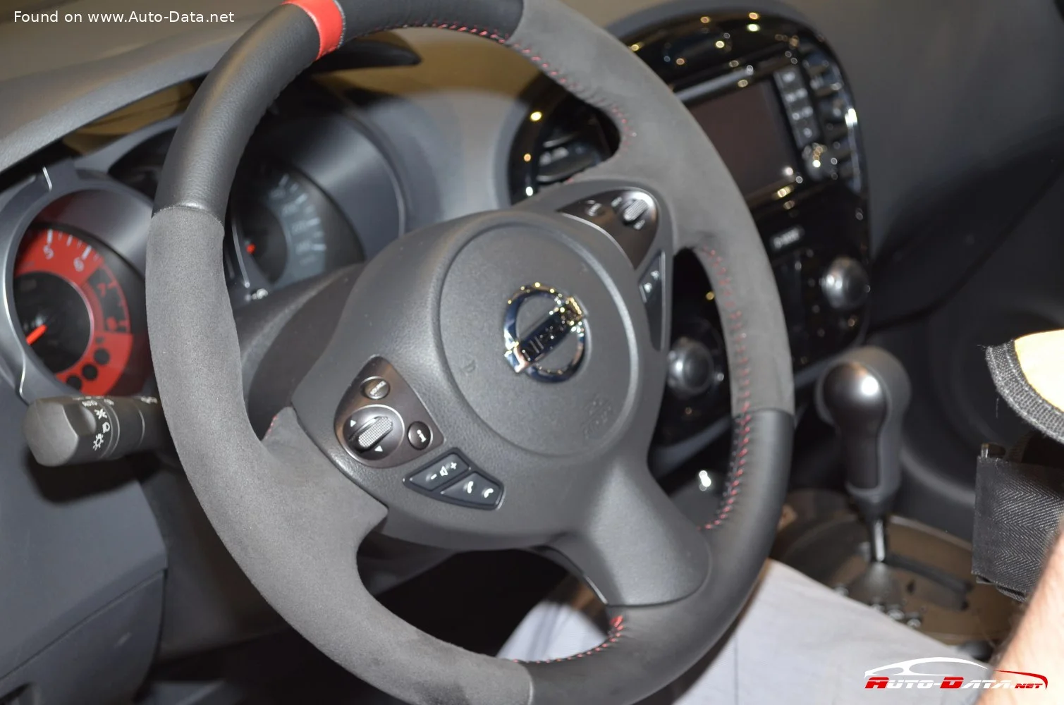 Nissan Qashqai 1.5 dCi (110 Hp)2010 - 2013 thumbnail 6