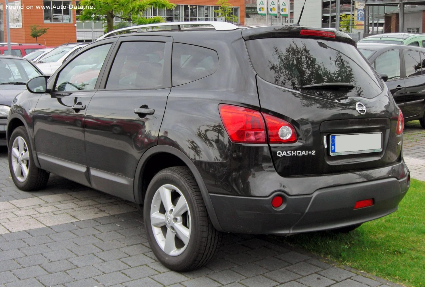 Nissan Qashqai 1.5 dCi (103 Hp)2008 - 2010 thumbnail 2