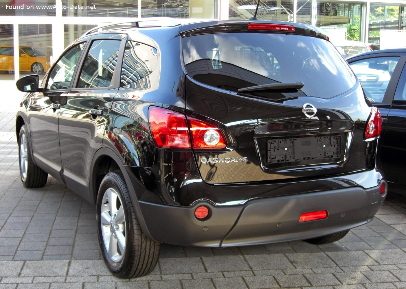 Nissan Qashqai 1.5 dCi (103 Hp)2008 - 2010 thumbnail 6