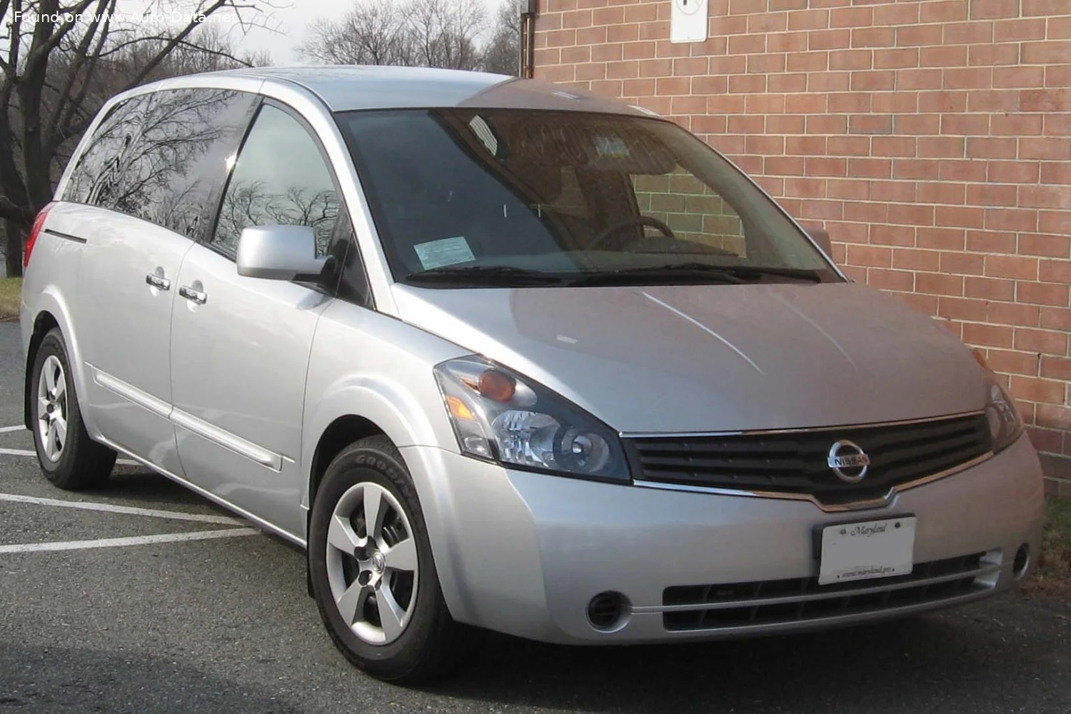 Nissan Quest 3.5 i V6 24V (233 Hp)2003 - 2009 thumbnail 3