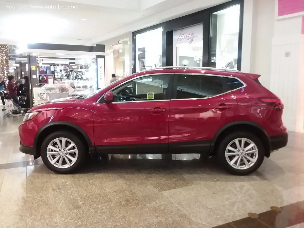 Nissan Rogue Sport 2.0 (141 Hp) AWD CVT2017 - 2020 thumbnail 3