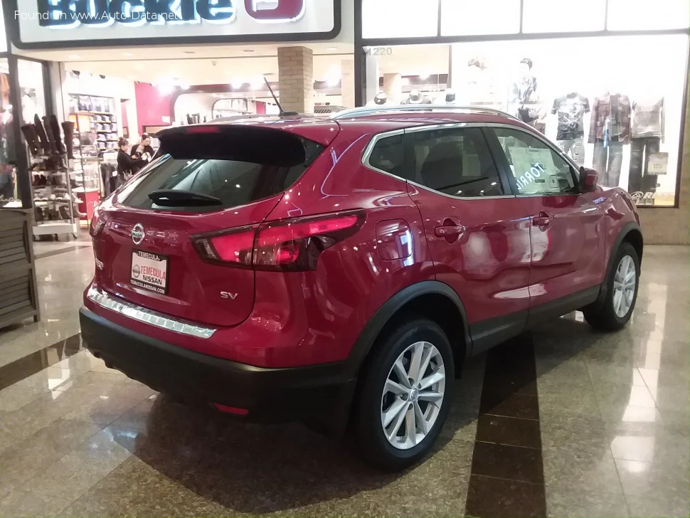 Nissan Rogue Sport 2.0 (141 Hp) AWD CVT2017 - 2020 thumbnail 5