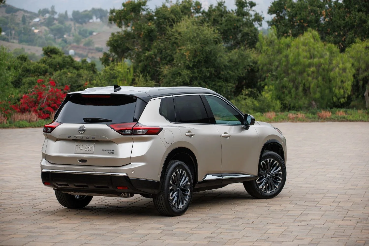Nissan Rogue 1.5 VC-Turbo (201 Hp) AWD Xtronic2023 - thumbnail 12