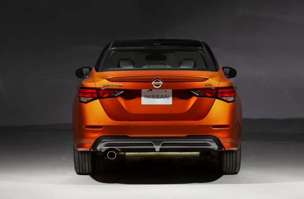 Nissan Sentra 2.0 (149 Hp) Xtronic2019 - 2023 thumbnail 4