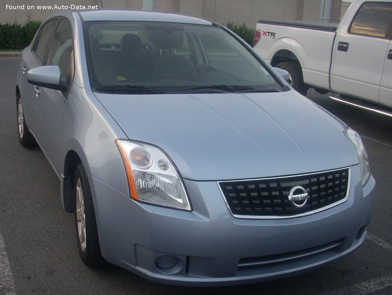 Nissan Sentra 2.0i 16V (135 Hp)2006 - 2012 thumbnail 5