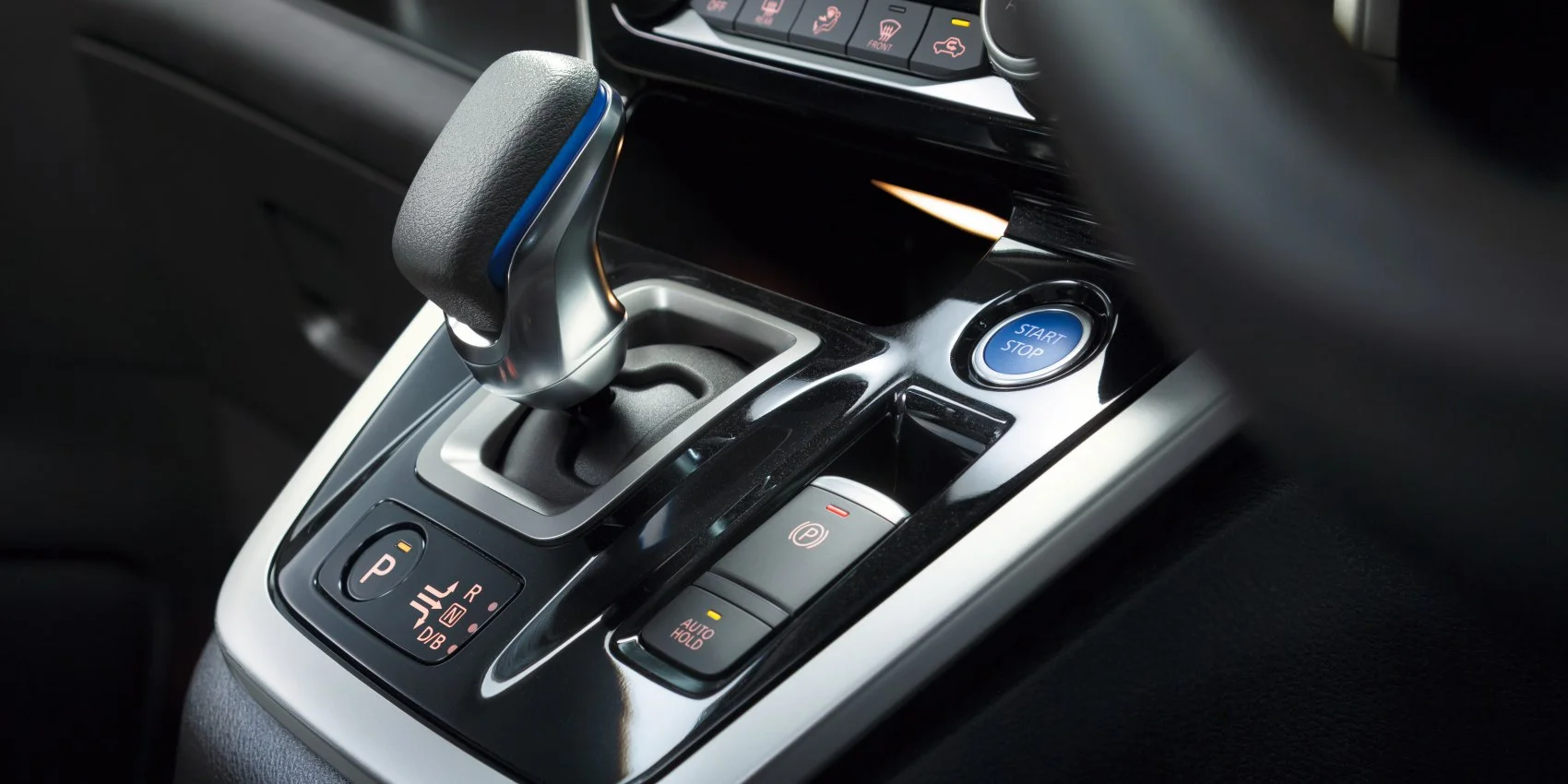 Nissan Serena 1.2 (136 Hp) e-POWER Hybrid2018 - 2019 thumbnail 5