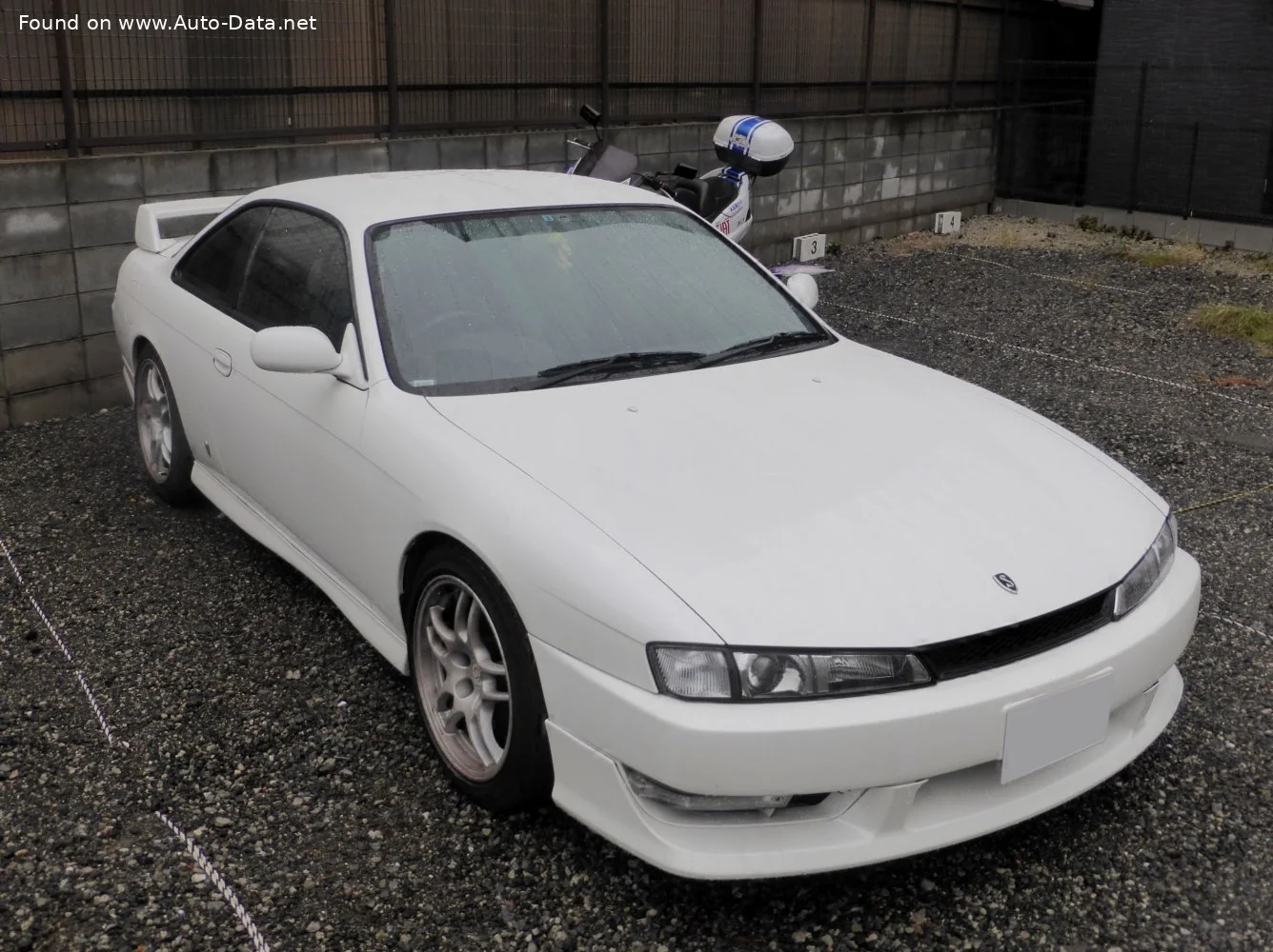 Nissan Silvia 2.0 i 16V Turbo (200 Hp)1993 - 1999 - 1