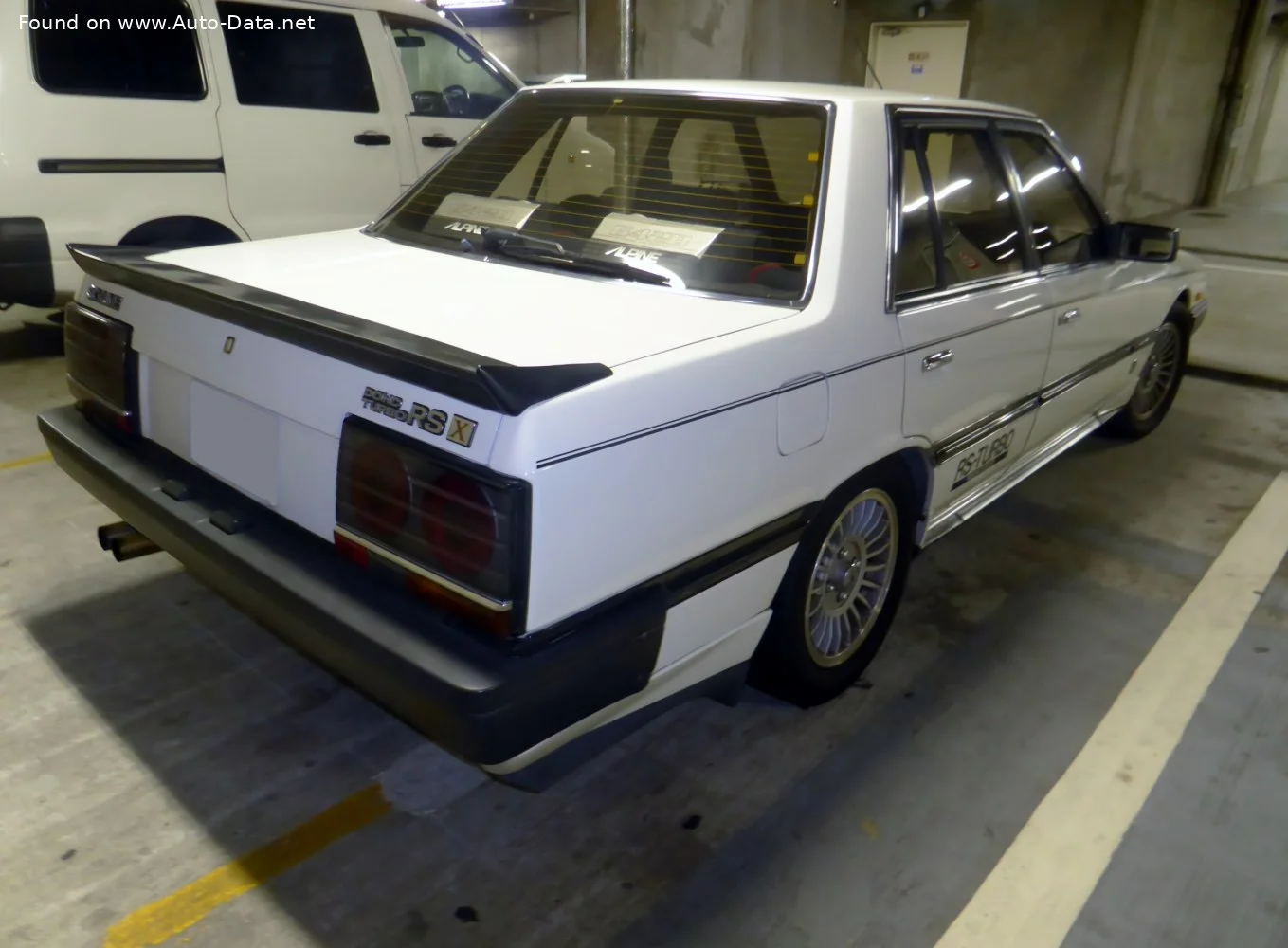 Nissan Skyline 2.0 (130 Hp)1981 - 1985 thumbnail 4