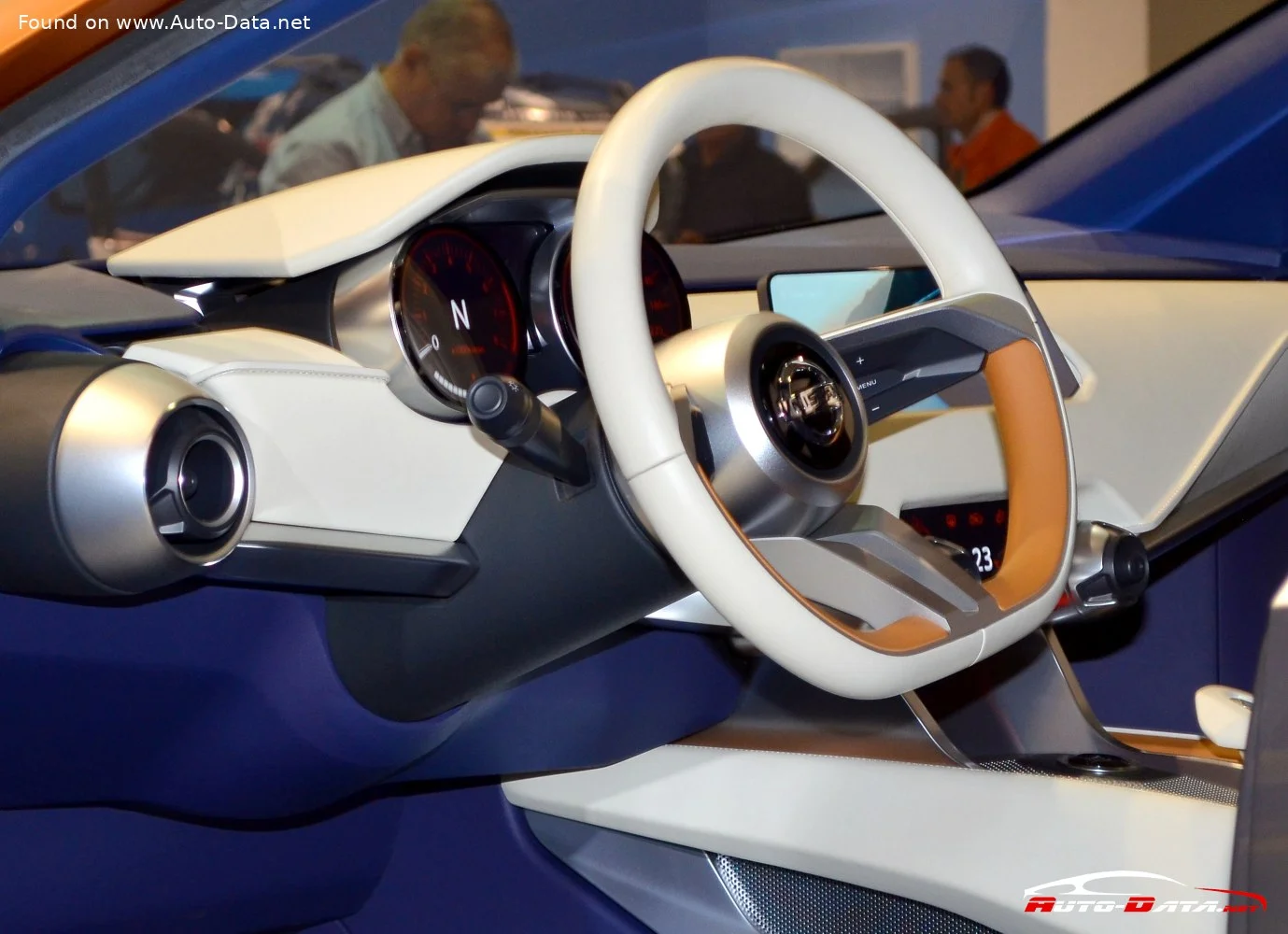 Nissan Sway Nissan Sway Concept thumbnail 15